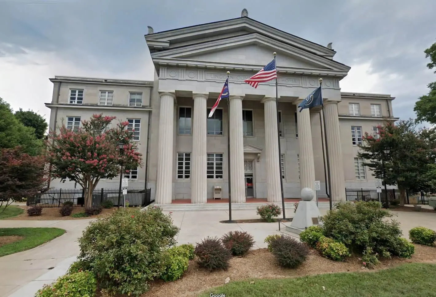 landmark courthouse min